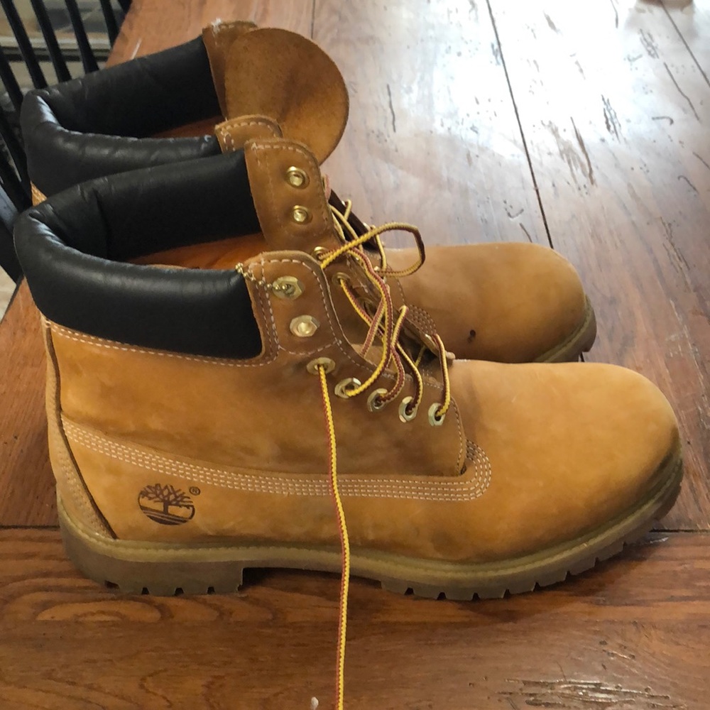 Men’s 11.5 Timberland boots